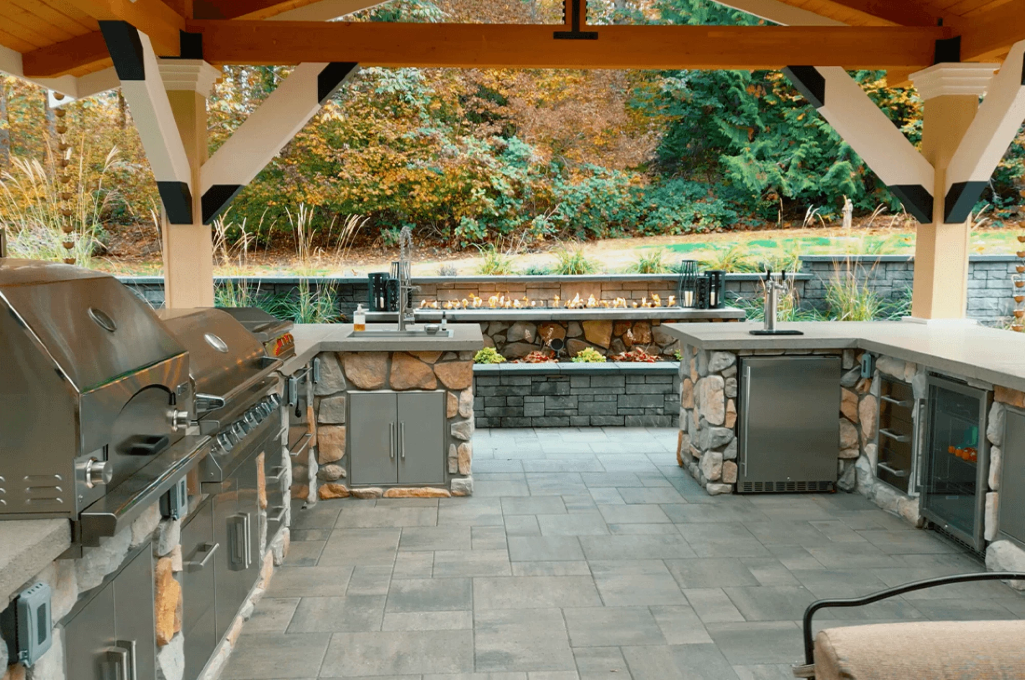 Outdoor Entertaining Enthusiasts